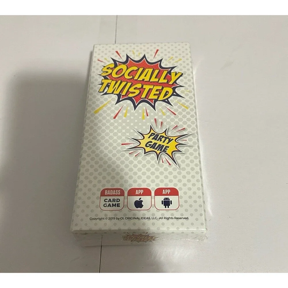 SOCIALLY TWISTED Friends And Family Party  Fun Card Game Night  (NEW)